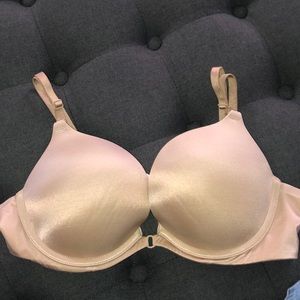 Very Sexy Plunge bra by Victoria’s Secret
